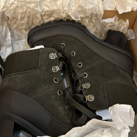 UGG REDWOOD SIZE 7 - Picture 10 of 10